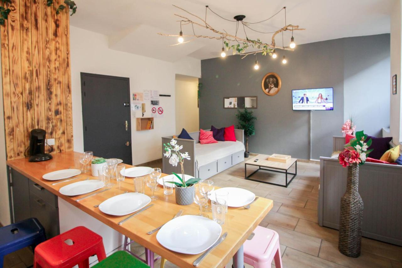 Calme En Centre Ville Appartement , Spacieux Et Renove A 50M De La Place Carnot カルカソンヌ エクステリア 写真