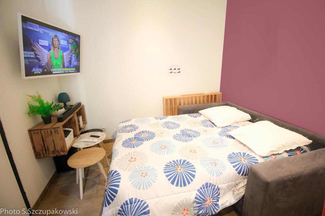 Calme En Centre Ville Appartement , Spacieux Et Renove A 50M De La Place Carnot カルカソンヌ エクステリア 写真